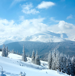 雪山冬季景观