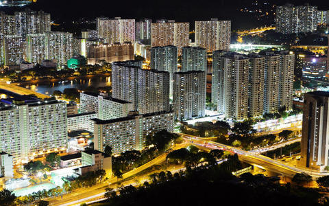 夜晚的现代城市