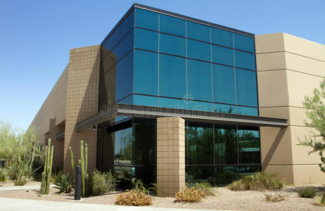 现代企业办公楼入口照片