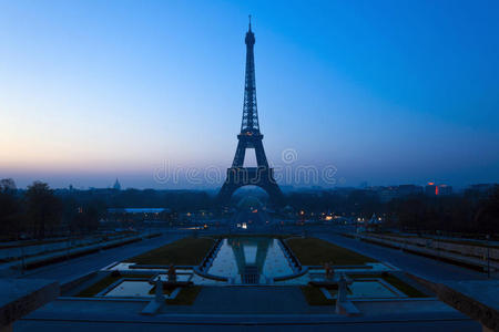 法国巴黎的埃菲尔铁塔。