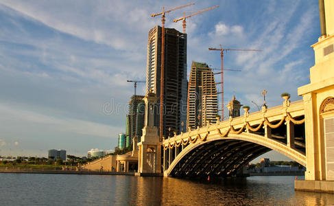 大门 建设 风景 黄昏 照亮 亚洲 布城 城市 颜色 反射率