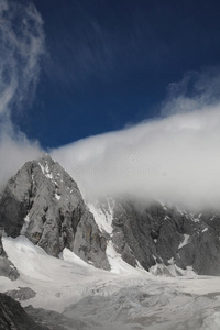 玉龙山