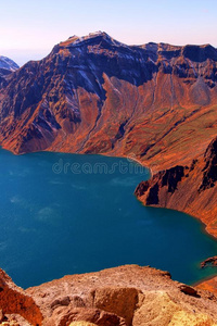 长白山火山口湖图片