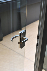 半开门客厅图片