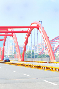 红色金属桥