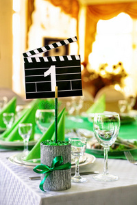电影风格的婚宴桌图片