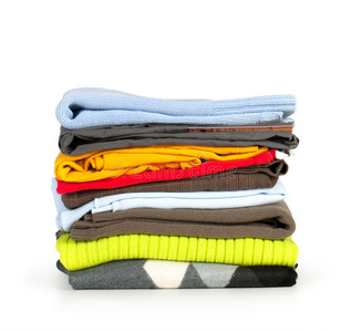 一堆折叠好的衣服图片-一堆折叠好的衣服素材-一堆折叠好的衣服插画