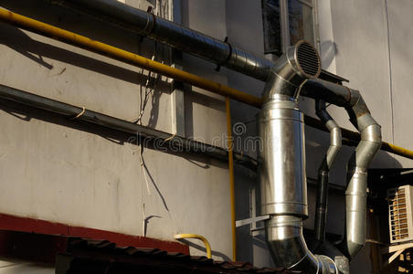 建筑物排风管照片