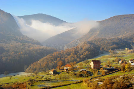 塞尔维亚山村