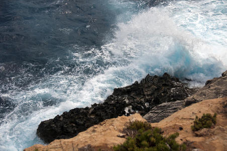 马耳他岛上的巨浪