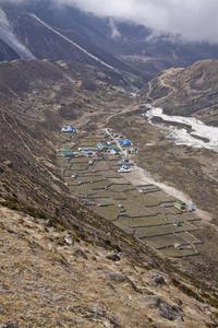 尼泊尔费里切山村