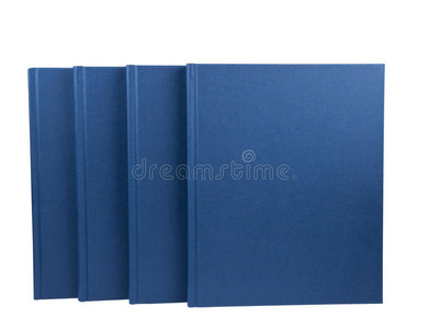 四个蓝色笔记本被隔离