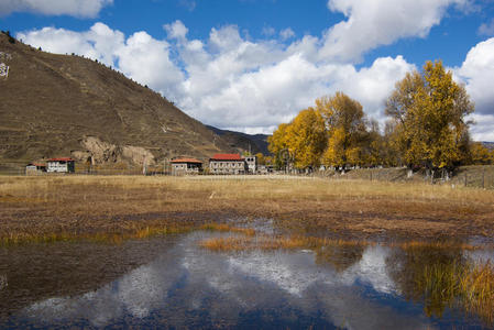 藏族村落图片