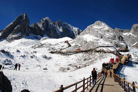 玉龙雪山