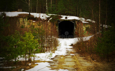 秘密基地图片 秘密基地素材 秘密基地插画 摄图新视界 秘密基地图片 秘密基地素材 秘密基地插画 摄图新视界