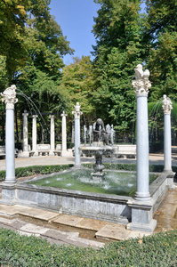 雕像 雕塑 小孩 花园 形象 不朽的 西班牙 公园 脊柱
