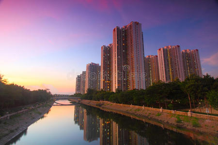 香港天水围市区日落时分