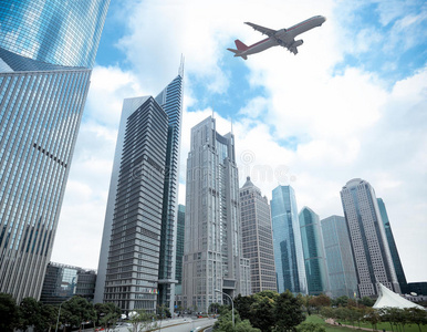 上海金融区与飞机