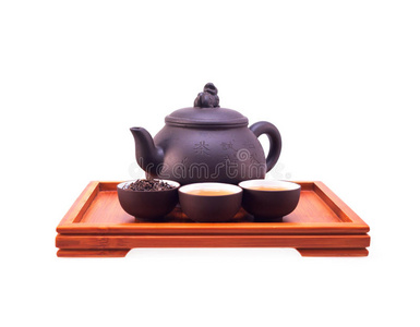 中国绿茶陶罐和茶杯