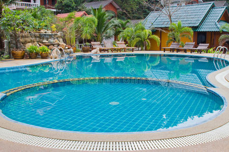 热带游泳池