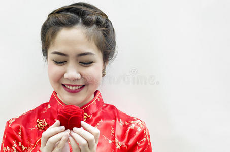 微笑的美丽中国女人