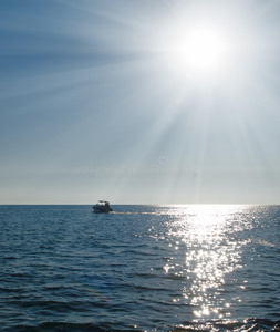 海船与太阳