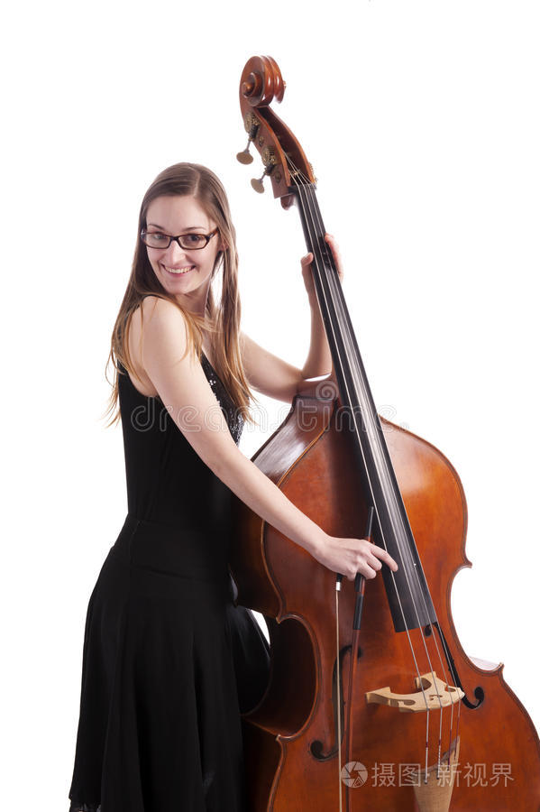 低音提琴手上特写