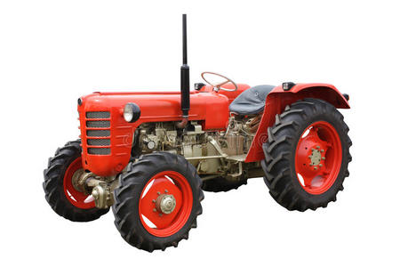 红色农用拖拉机。