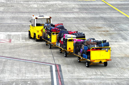 矢量卡通机场景观, 客机跑道物流和运输的概念平横幅.