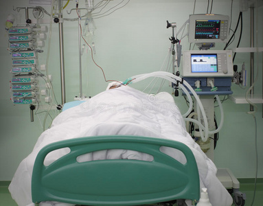 带病人卧床icu照片
