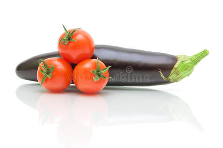 白底茄子西红柿