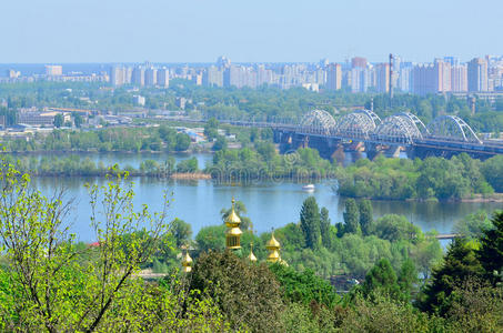 春季基辅植物园