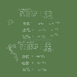 黑板上的化学数学公式