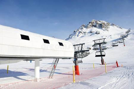 滑雪升降站