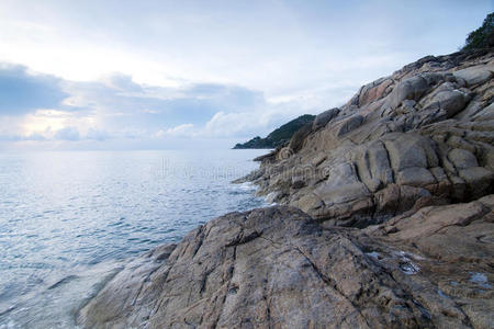 地平线 颜色 岩石 场景 海岸 冲浪 美丽的 海湾 自然