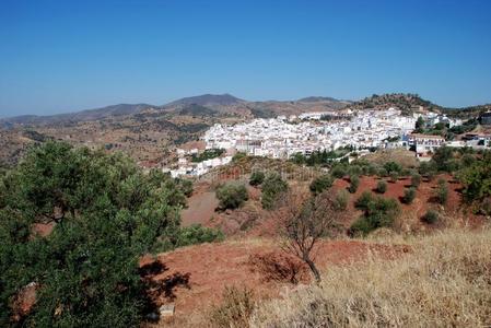 西班牙阿尔莫吉亚镇景。