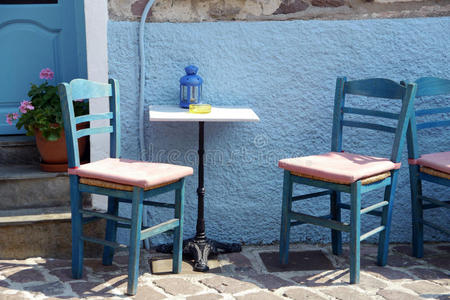 典型的希腊咖啡馆场景