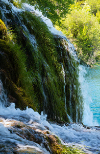 普利特维兹克罗地亚的夏季瀑布。
