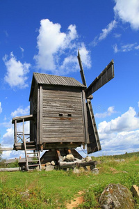 芬兰，萨沃尼亚古老的风车
