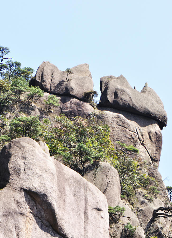 石峰