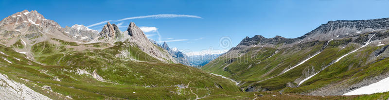 法国阿尔卑斯山courmayeur全景