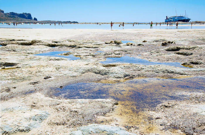 巴洛斯泻湖浅水区