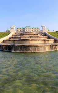 贝尔维德宫喷泉和花园