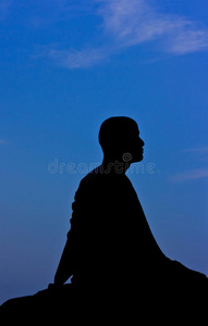 碗的妇女泰国僧人打坐周围之间许多灯笼尊佛像传统几何东方藏族对称绵