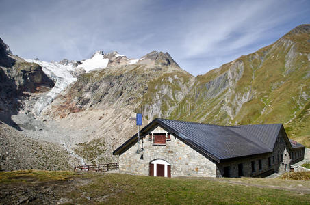 勃朗峰避难小屋