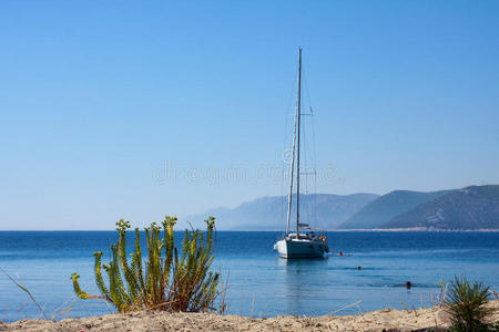 帆船，克罗地亚杜布罗夫尼克附近的亚得里亚海