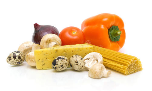 奶酪，意大利面，蘑菇和蔬菜