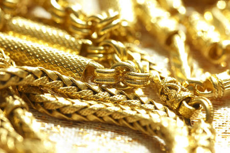 金项链
