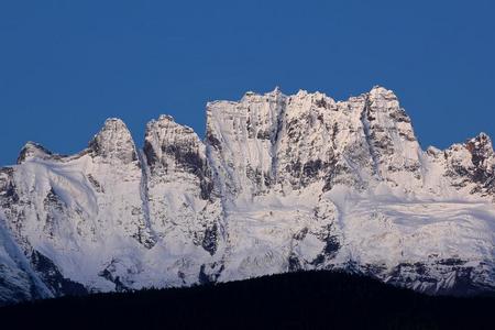 梅里雪山