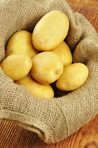 黄麻袋生土豆